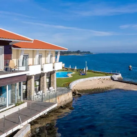 Ria - Aveiro 4*